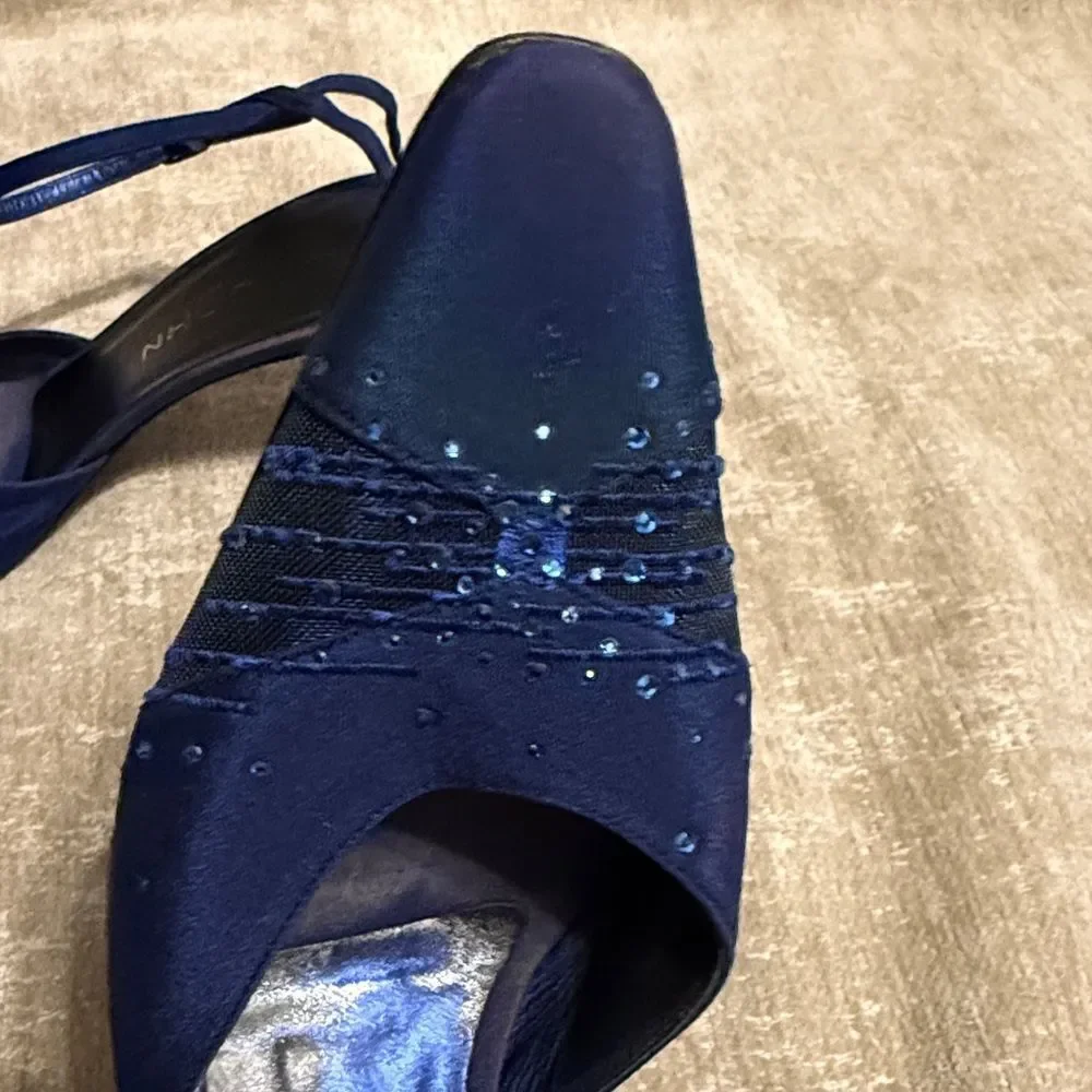 St. John Blue Italian Embellished Fabric Mesh Pointy Toe Slingbacks - Picture 7 of 14